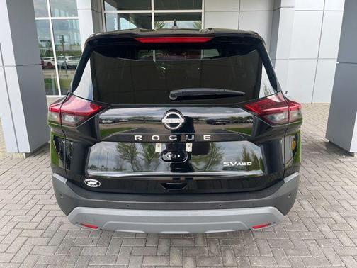 Super Black 2023 Nissan Rogue SV