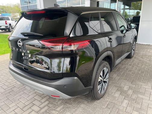 Super Black 2023 Nissan Rogue SV