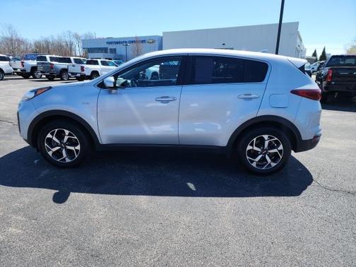 2022 Kia Sportage LX