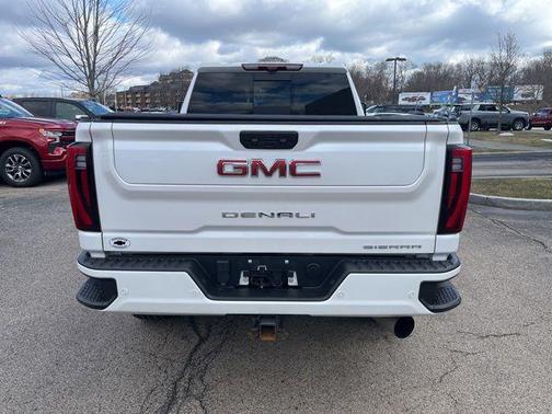 2024 GMC Sierra 2500 Denali
