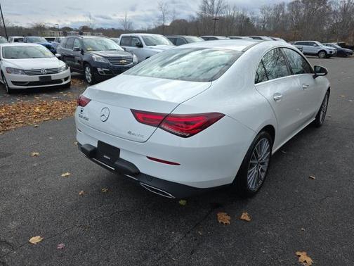2022 Mercedes-Benz CLA 250 4MATIC