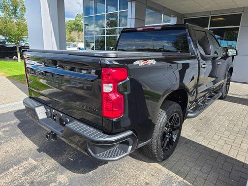Black 2024 Chevrolet Silverado 1500 Custom