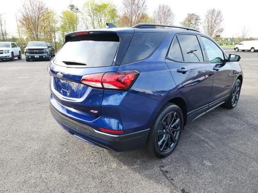 2023 Chevrolet Equinox AWD RS