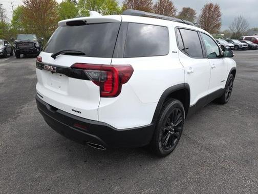 2022 GMC Acadia AWD SLE