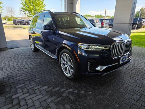 Tanzanite Blue II Metallic 2022 BMW X7 xDrive40i