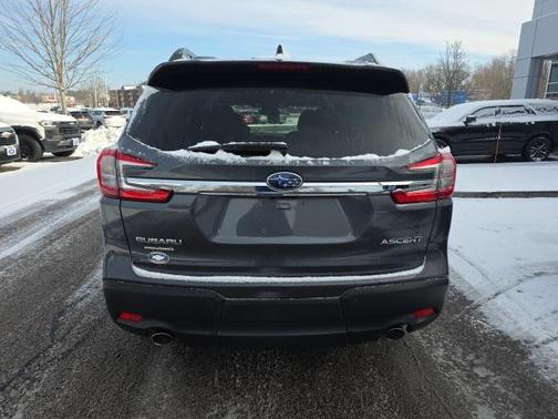 2025 Subaru Ascent Premium 7-Passenger