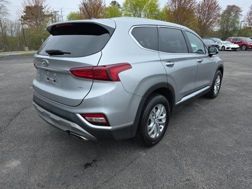 2020 Hyundai SANTA FE SE 2.4
