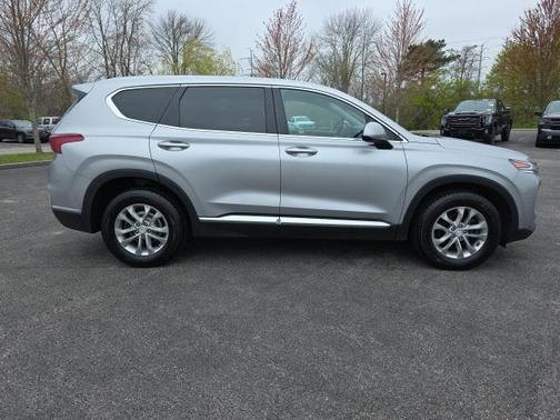 2020 Hyundai SANTA FE SE 2.4