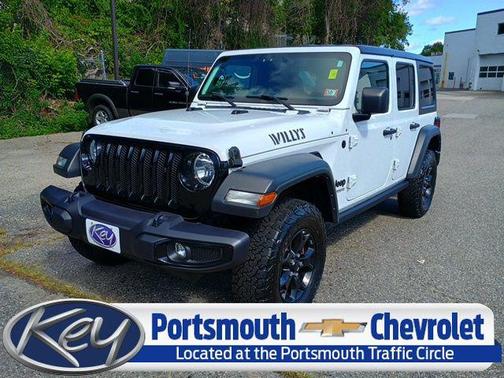 Bright White Clearcoat 2021 Jeep Wrangler Unlimited Sport