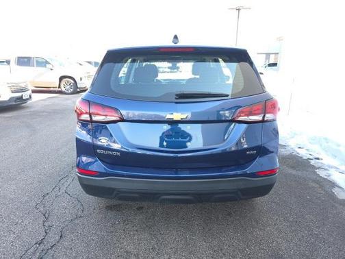 2022 Chevrolet Equinox LS