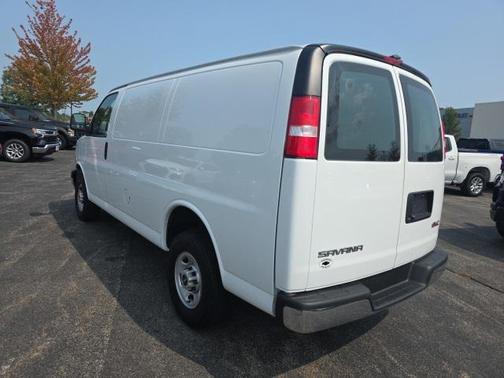 2023 GMC Savana 2500 Work Van