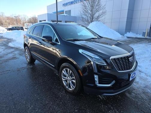 2022 Cadillac XT5 Premium Luxury