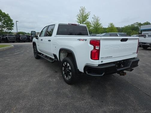 2020 Chevrolet Silverado 2500 Custom