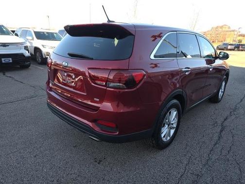 2019 Kia Sorento LX