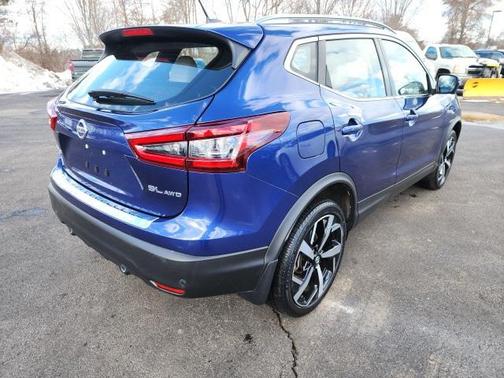 2021 Nissan Rogue Sport SL