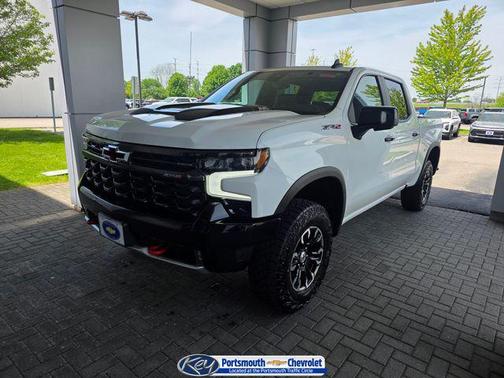 Summit White 2023 Chevrolet Silverado 1500 ZR2