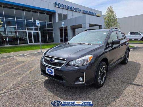 Dark Gray Metallic 2017 Subaru Crosstrek 2.0i Premium