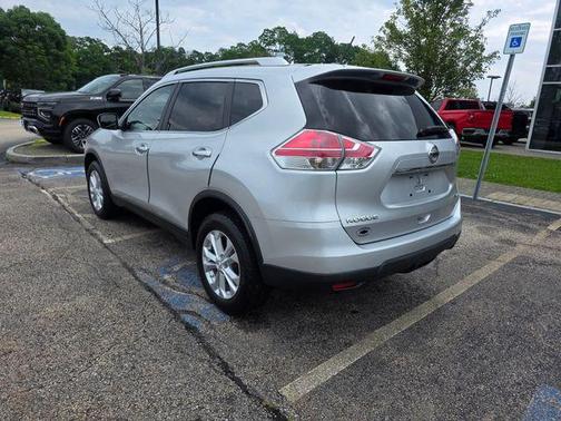 Brilliant Silver 2015 Nissan Rogue SV