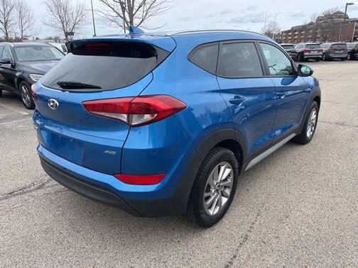 2018 Hyundai TUCSON SEL