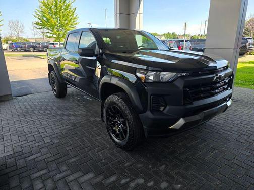 Black 2024 Chevrolet Colorado Trail Boss