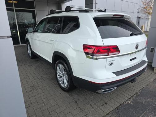 2022 Volkswagen Atlas 3.6L SE w/Technology