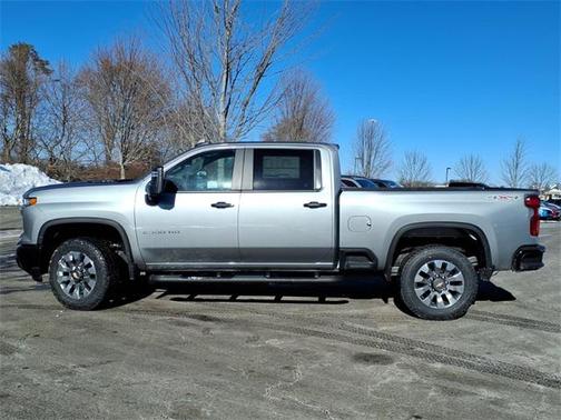 2026 Chevrolet Silverado 2500 Custom