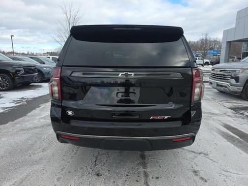 2022 Chevrolet Suburban RST