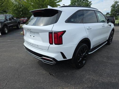 2022 Kia Sorento EX