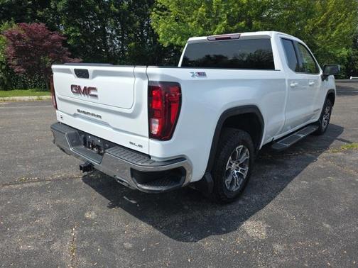 2022 GMC Sierra 1500 SLE