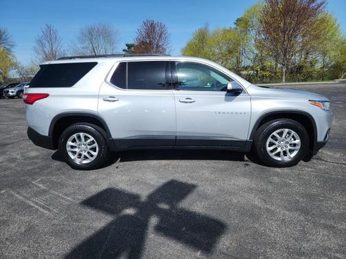 2021 Chevrolet Traverse LT Leather