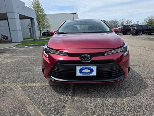Ruby Flare Pearl 2023 Toyota Corolla LE
