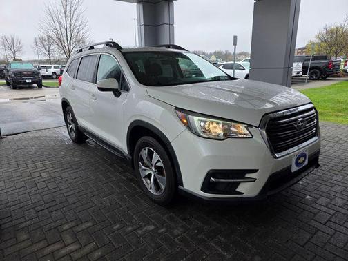 Crystal White Pearl 2019 Subaru Ascent Premium 8-Passenger