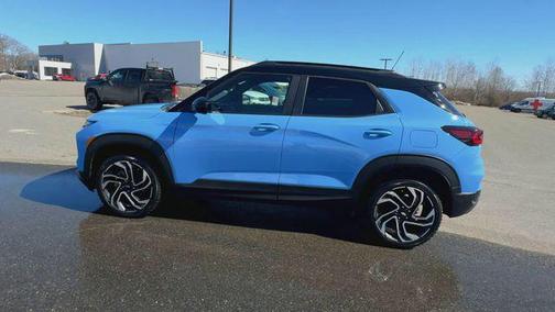 Fountain Blue 2024 Chevrolet Trailblazer RS
