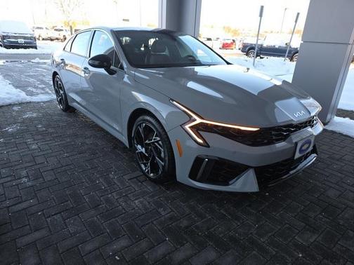 2025 Kia K5 GT-Line