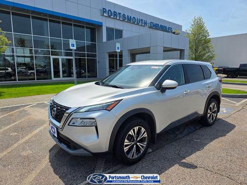 Brilliant Silver Metallic 2023 Nissan Rogue SV