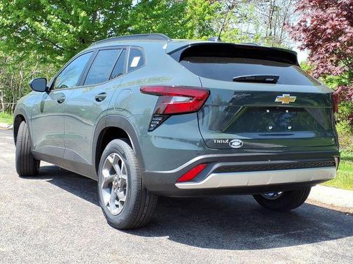 Cypress Gray 2026 Chevrolet Trax LT