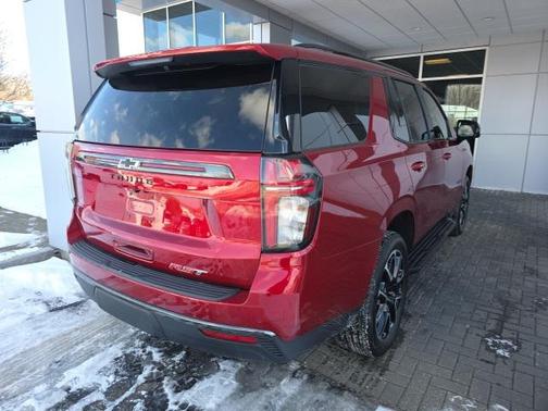 2022 Chevrolet Tahoe 4WD RST