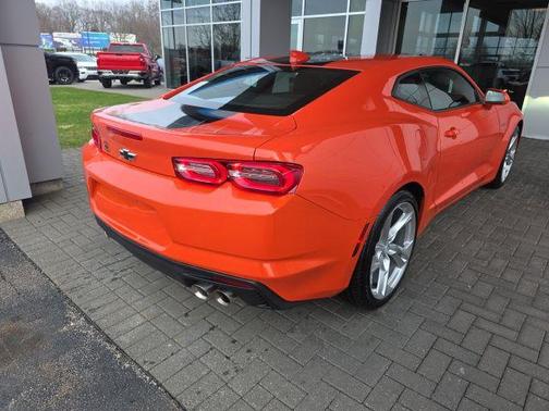 Crush 2020 Chevrolet Camaro RWD Coupe LT1