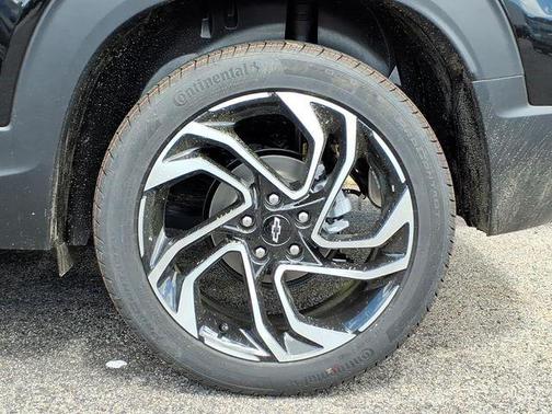 Mosaic Black Metallic 2026 Chevrolet Trailblazer RS
