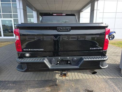 2022 Chevrolet Silverado 2500 Custom