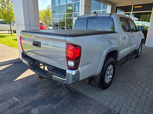 Cement 2019 Toyota Tacoma SR5