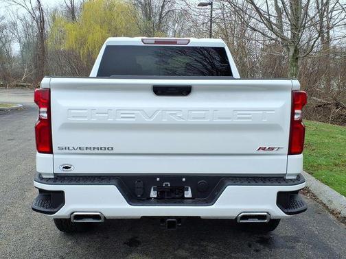 Summit White 2026 Chevrolet Silverado 1500 RST
