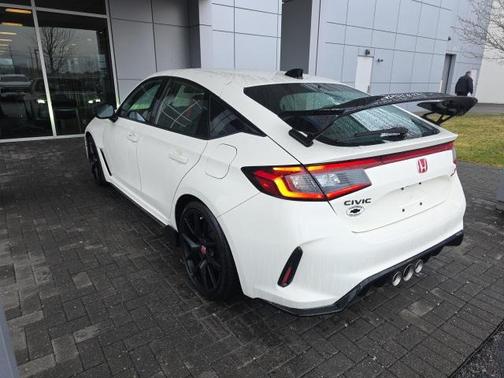 2025 Honda Civic Type R Base