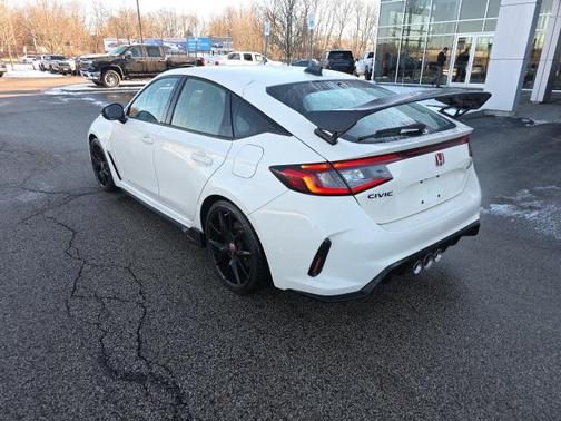 2025 Honda Civic Type R Base