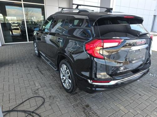 2022 GMC Terrain Denali