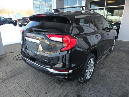 2022 GMC Terrain Denali
