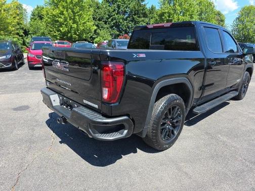 2022 GMC Sierra 1500 Elevation