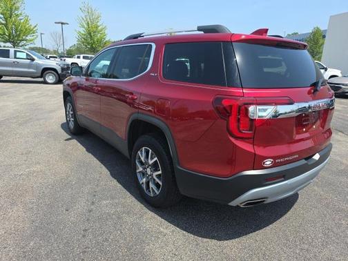 2023 GMC Acadia FWD SLT