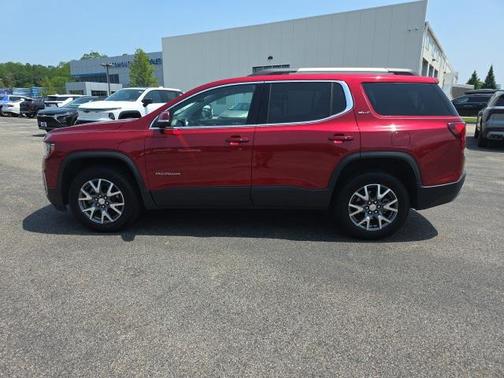 2023 GMC Acadia FWD SLT