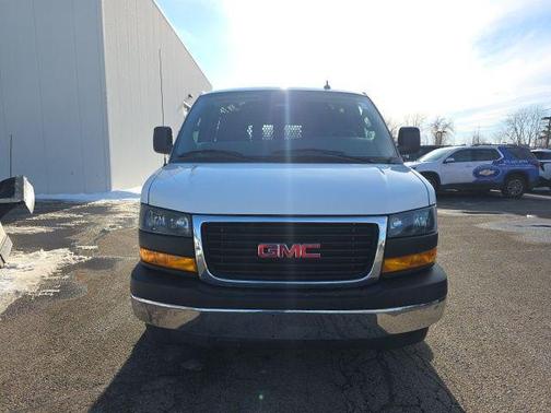 2024 GMC Savana 2500 Work Van